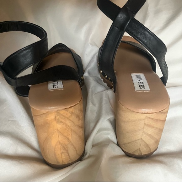 Steve Madden Wooden Clogs with Strap Size 7.5 - Picture 4 of 5